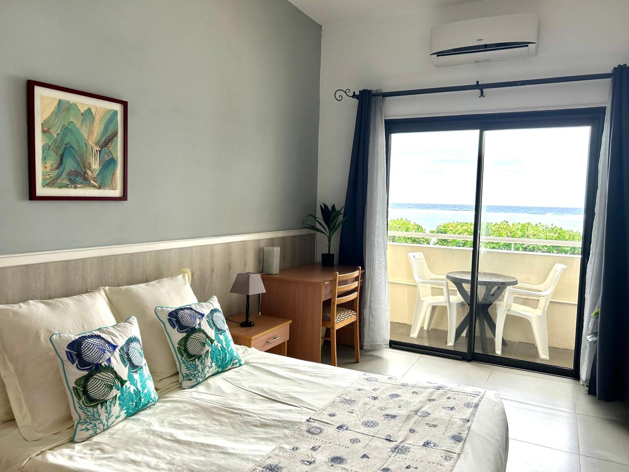 Blue Beryl Guest House Blue Bay Exterior foto